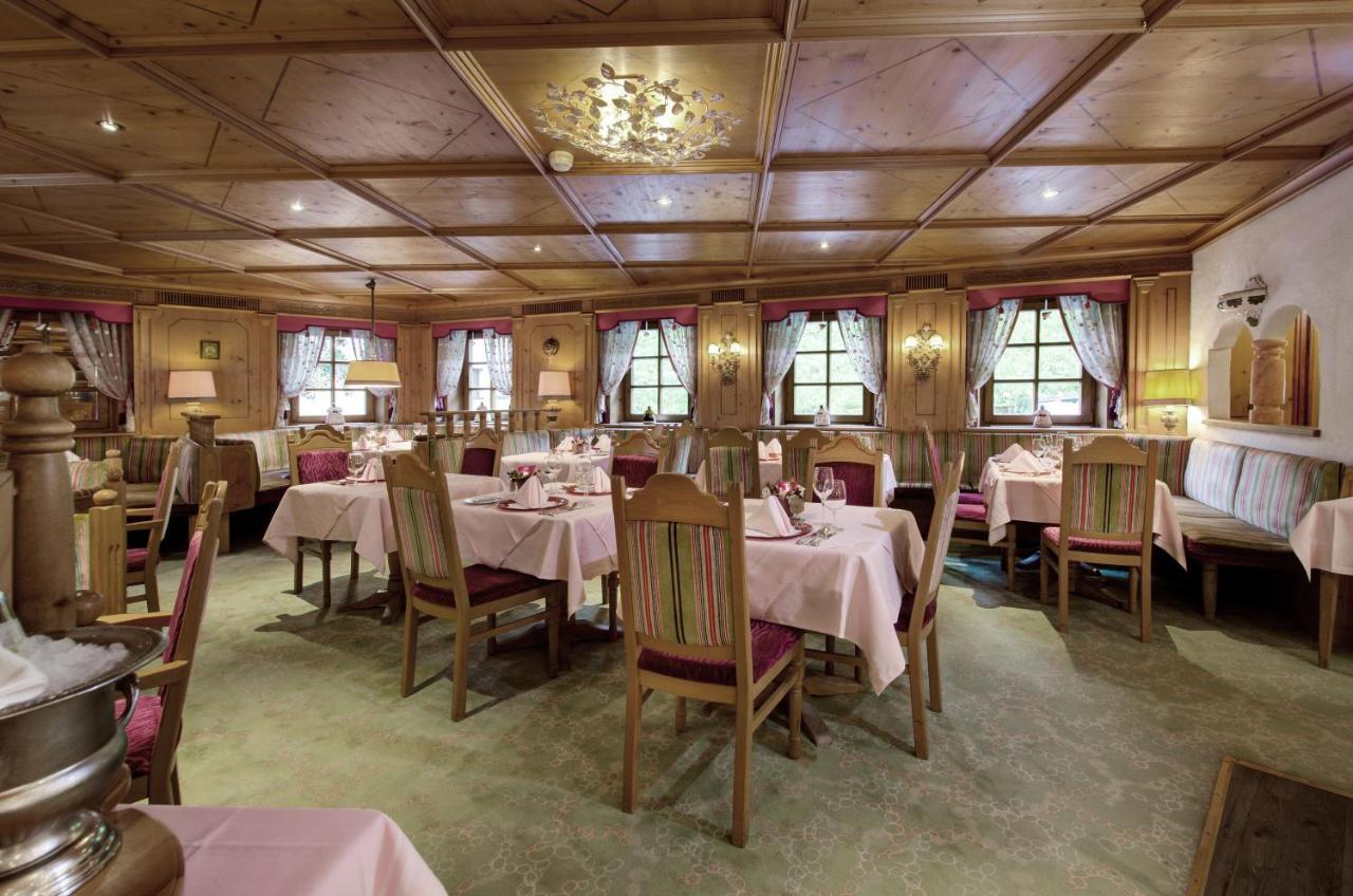 Boutique-Hotel Bauer Saalbach-Hinterglemm Exteriör bild