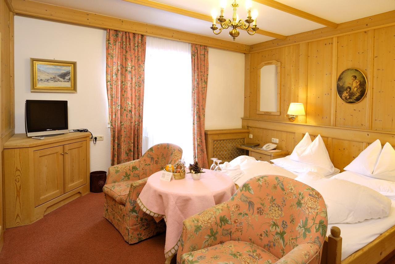 Boutique-Hotel Bauer Saalbach-Hinterglemm Exteriör bild