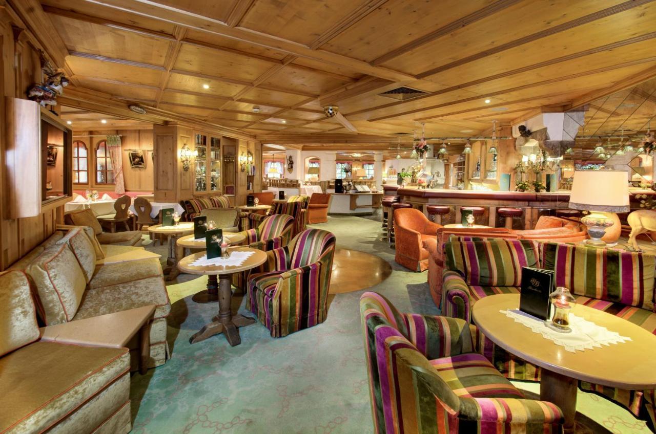 Boutique-Hotel Bauer Saalbach-Hinterglemm Exteriör bild